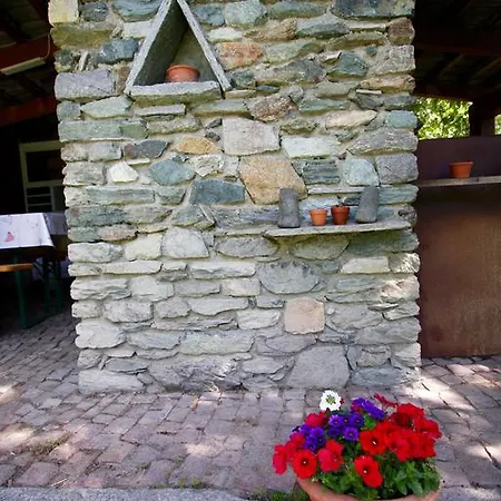 Relais Des Elfes Nocleg ze śniadaniem *